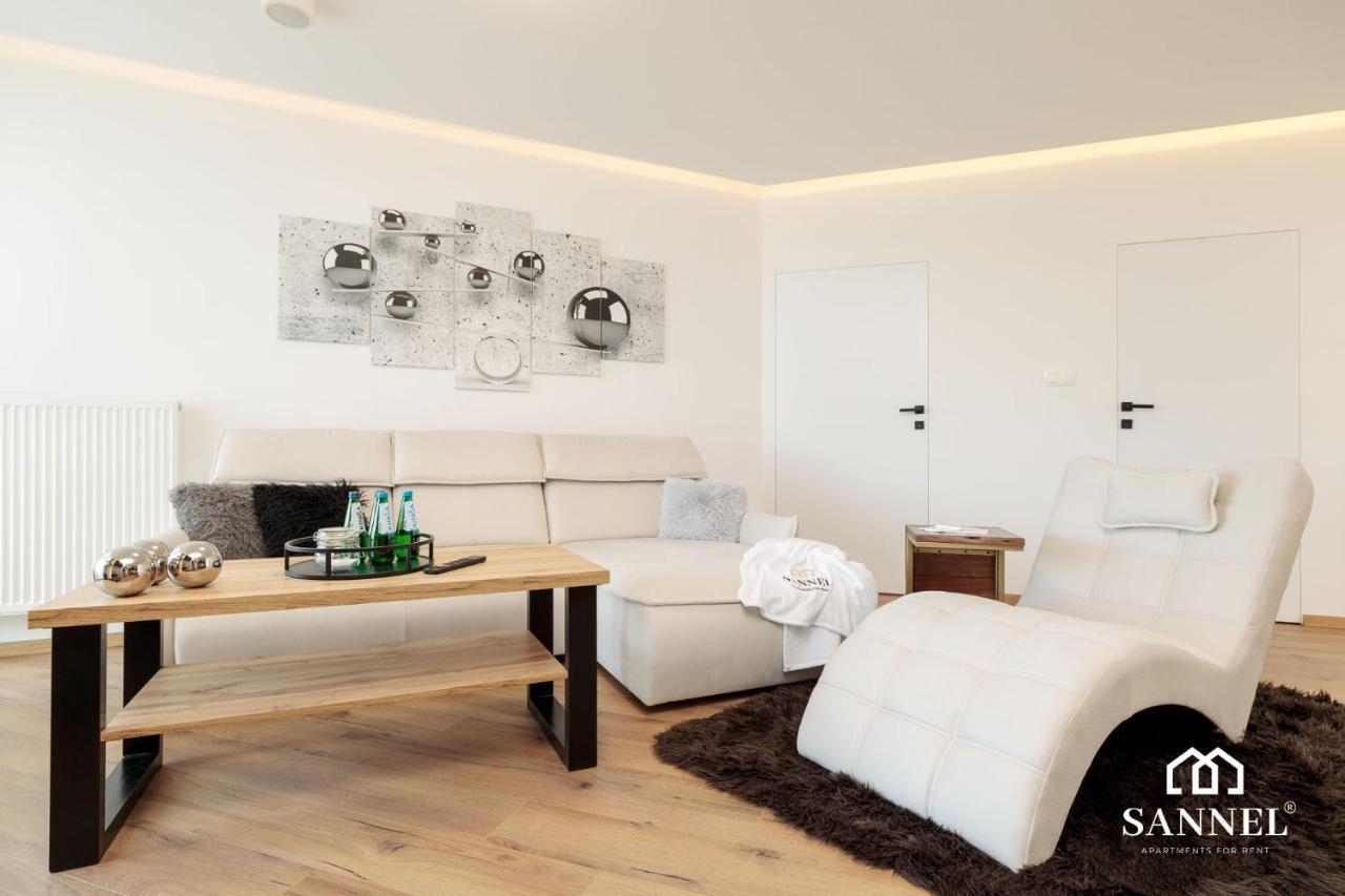 Apartament Prestige Z Dostepem Do Basenow,Strefy Saun,Jacuzzi - Pinea Apartments Pobierowo-Sannel Apartments For Rent Kültér fotó