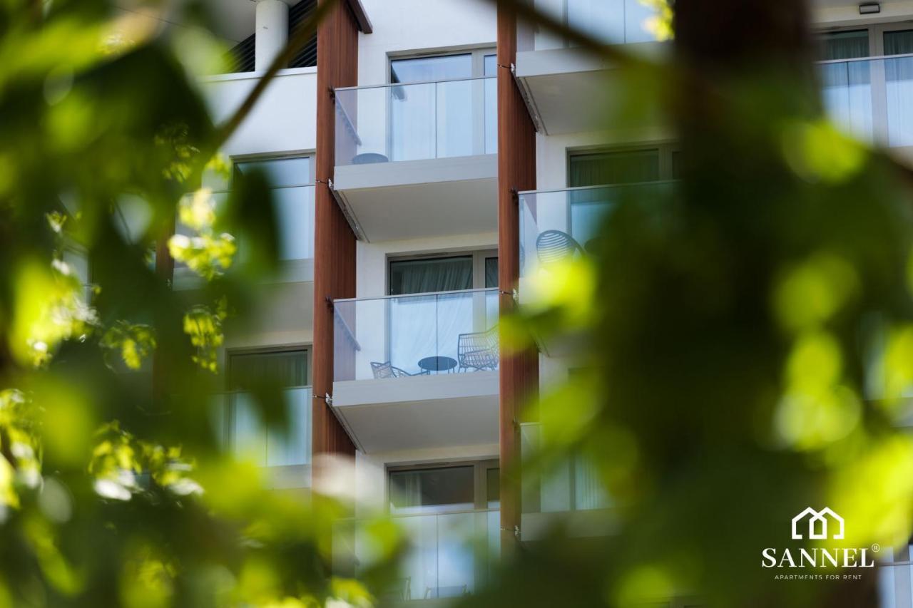 Apartament Prestige Z Dostepem Do Basenow,Strefy Saun,Jacuzzi - Pinea Apartments Pobierowo-Sannel Apartments For Rent Kültér fotó