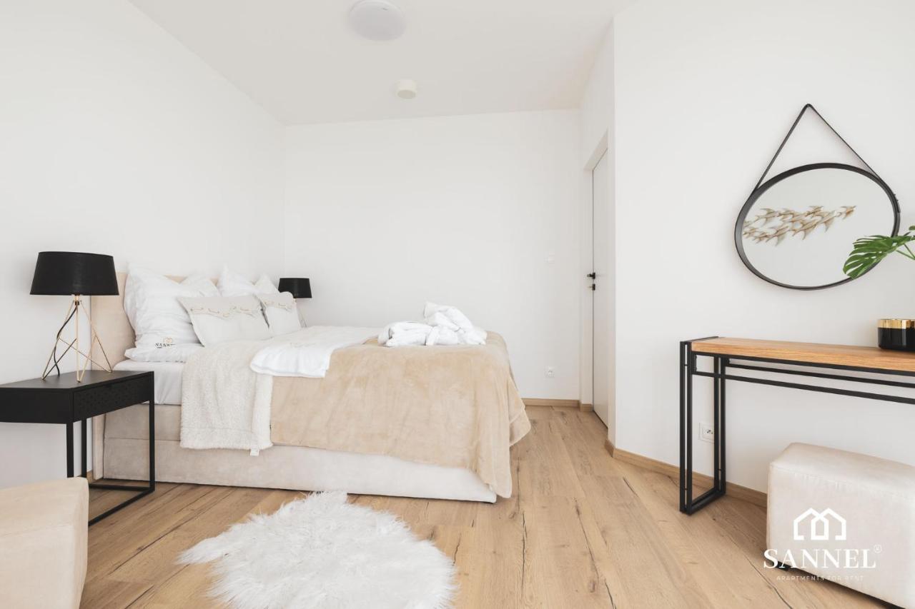 Apartament Prestige Z Dostepem Do Basenow,Strefy Saun,Jacuzzi - Pinea Apartments Pobierowo-Sannel Apartments For Rent Kültér fotó